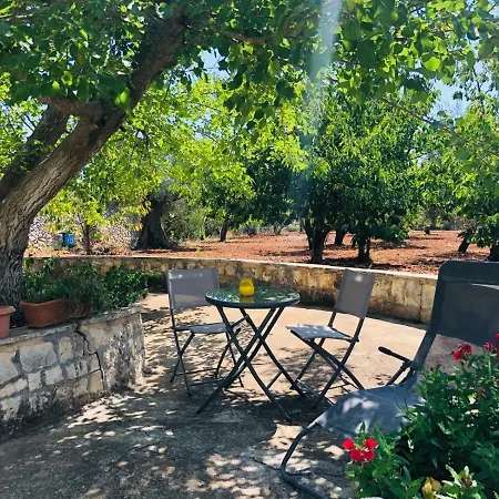 La Casedda Del Nonno Cavamonti * Ostuni